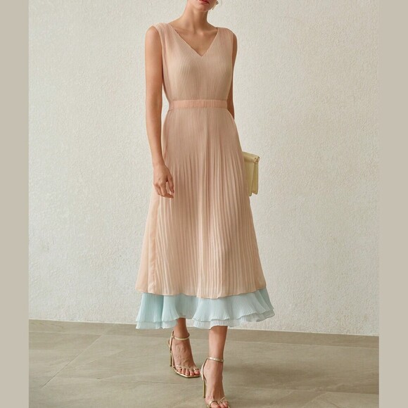 Dresses & Skirts - Ivory Pleated Midi Dress with Contrast Ruffle Hem